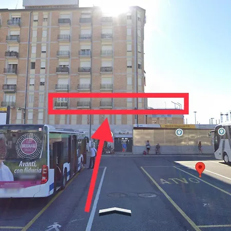 Arbi Venice Station بيت ضيافة *