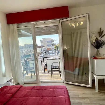 بيت ضيافة Arbi Venice Station ميستر